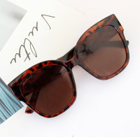 Oversize Damen Sonnenbrille in Schmetterlingsform havanna...